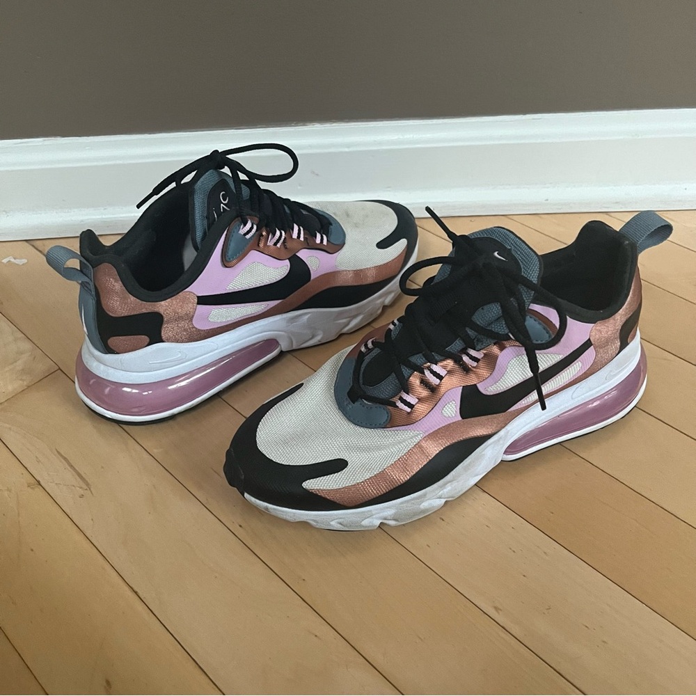 Nike Air Max React 270 Sneakers Shoes Women’s 6.5 Metallic Bronze Pink Running